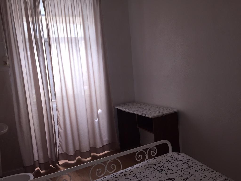 Duque Hotel Lisboa Szoba fotó